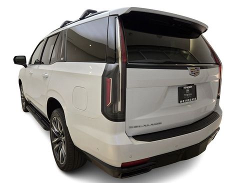 Used 2023 Cadillac Escalade Sport image 11