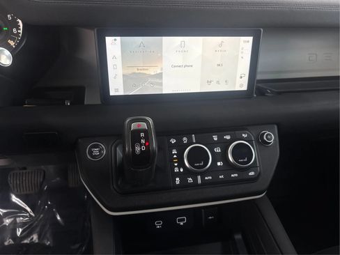 Used 2020 Land Rover Defender 110 AWD/4WD image 19