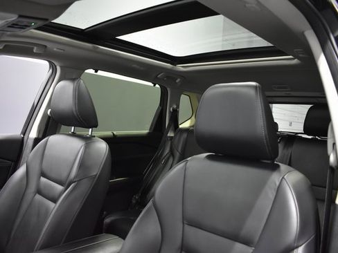 Certified 2025 Nissan Rogue SL w/ Tech Package image 16