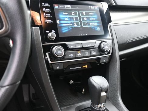 Used 2019 Honda Civic EX image 17
