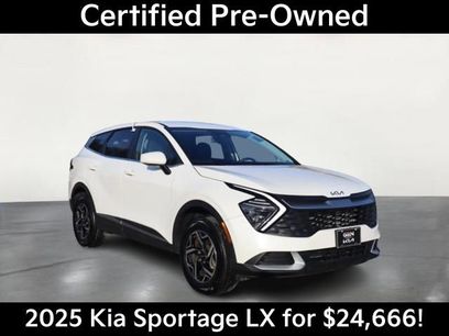 Used 2025 Kia Sportage LX
