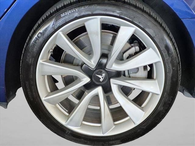 Used 2019 Tesla Model 3 Standard Range RWD image 24