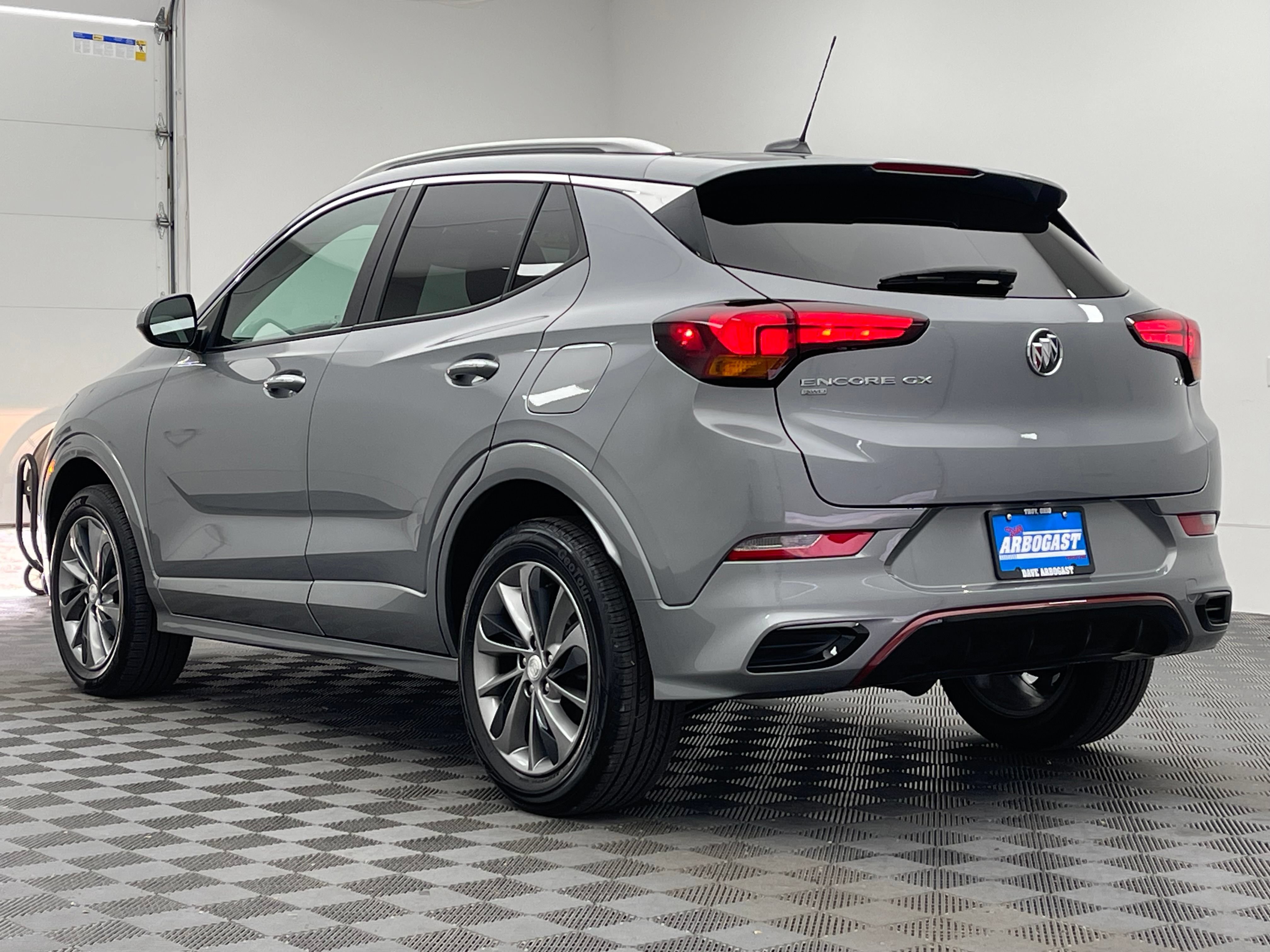 Used 2023 Buick Encore GX Select w/ Sport Touring Package AWD/4WD image 11