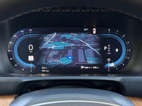 Used 2025 Volvo XC90 B6 Plus w/ Protection Package Premier image 21