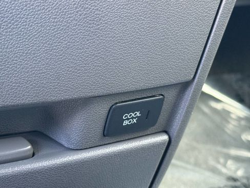 Used 2012 Honda Odyssey Touring image 10