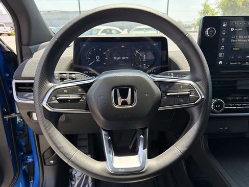 Used 2025 Honda Prologue EX image 8