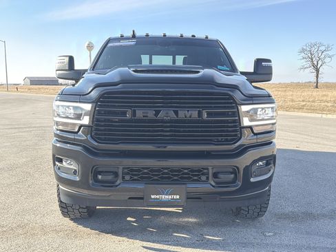 Used 2024 RAM 3500 Laramie w/ Night Edition image 27