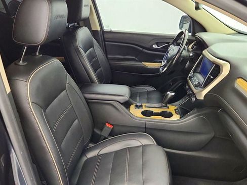 Used 2019 GMC Acadia Denali w/ Technology Package AWD/4WD image 26