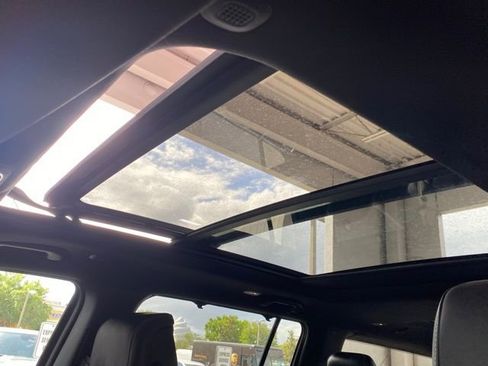 Used 2025 Jeep Wagoneer Series II w/ Convenience Group I image 25