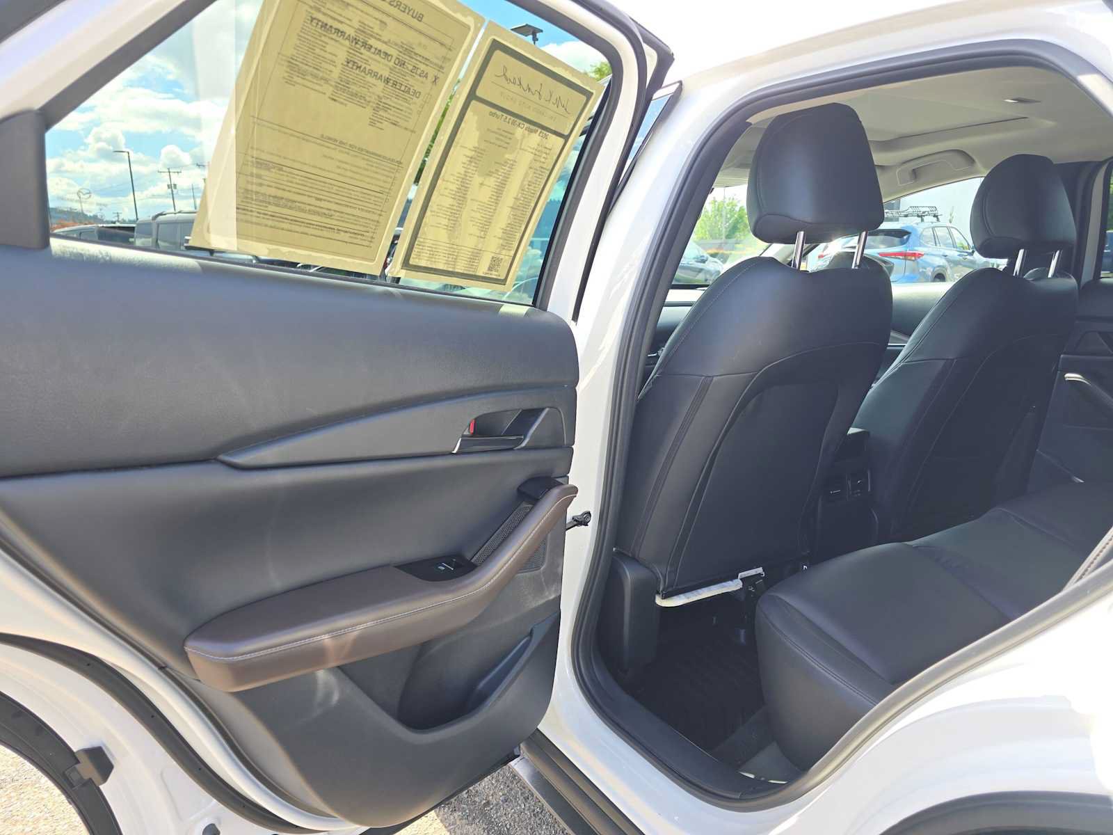 Used 2023 MAZDA CX-30 2.5 Turbo w/ Premium Package AWD/4WD image 17