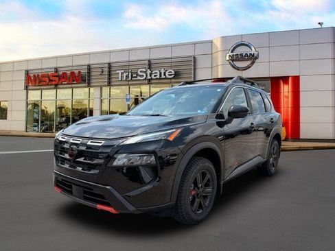 New 2026 Nissan Rogue SV w/ Rock Creek Premium Package AWD/4WD image 2