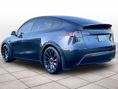Used 2024 Tesla Model Y Performance AWD/4WD image 14
