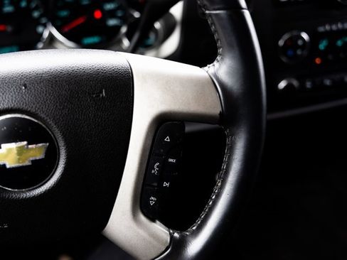 Used 2011 Chevrolet Silverado 2500 LT w/ Interior Plus Package image 17