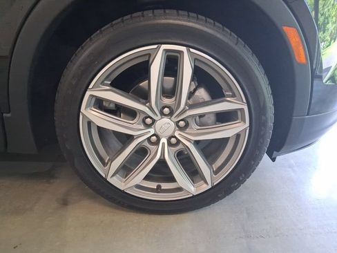 Used 2020 Cadillac XT4 Sport w/ Driver Assist Package AWD/4WD image 7