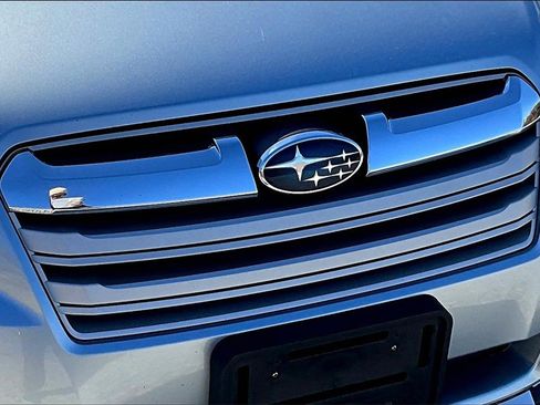 Used 2013 Subaru Outback 2.5i Limited w/ Moonroof Pkg image 24