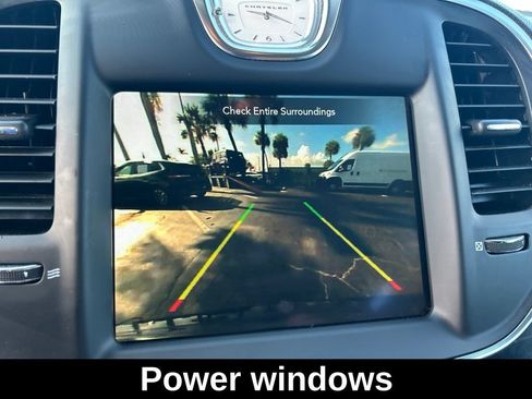 Used 2021 Chrysler 300 Touring w/ Sport Appearance Package RWD image 15