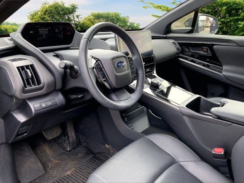 Used 2023 Subaru Solterra AWD image 16