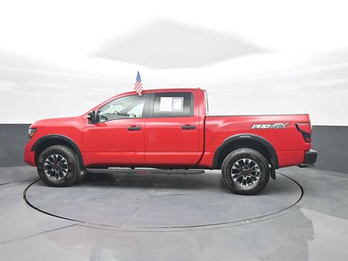 Used 2024 Nissan Titan PRO-4X w/ Pro-4x Convenience Package AWD/4WD image 5