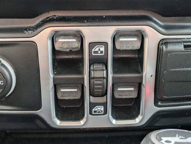 Used 2020 Jeep Wrangler Unlimited Sport S AWD/4WD image 23