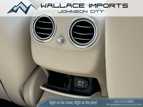 Used 2018 Mercedes-Benz E 300 4MATIC image 48