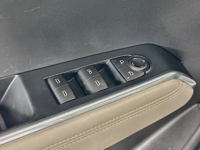 Used 2026 GMC Acadia Elevation w/ Elevation Premium Package FWD image 25