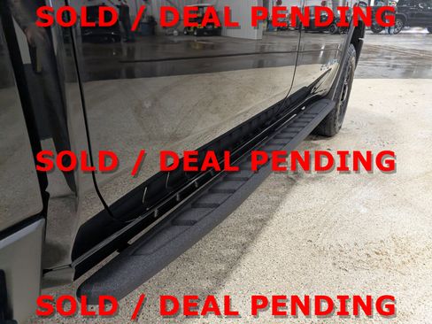 Used 2025 GMC Sierra 3500 AT4 w/ AT4 Premium Plus Package AWD/4WD image 11