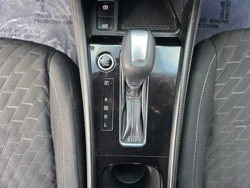 Used 2022 Nissan Kicks SV FWD image 42