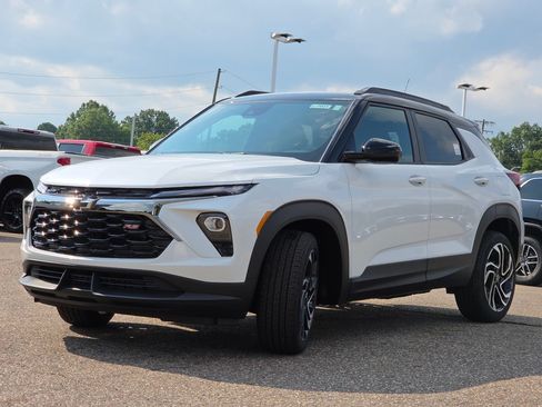 New 2026 Chevrolet TrailBlazer RS w/ Convenience Package FWD image 13