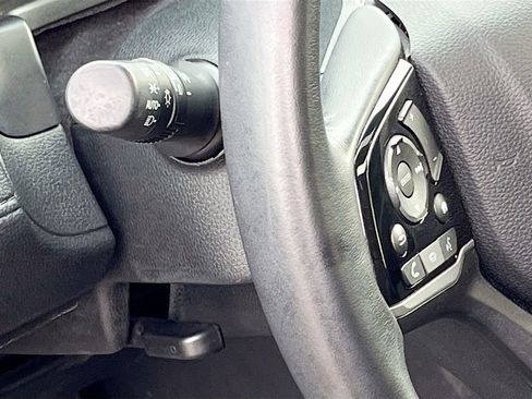 Used 2024 Honda Odyssey Touring image 10