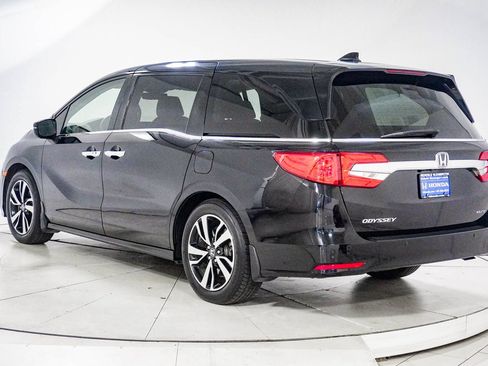Used 2020 Honda Odyssey Elite image 6