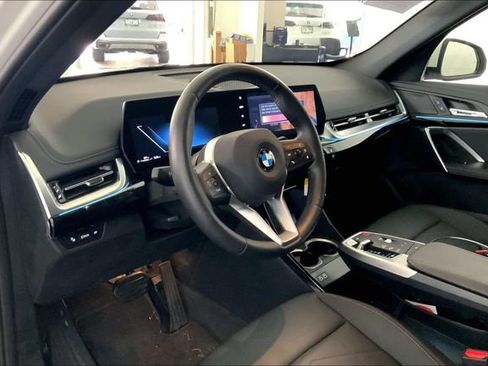 Used 2025 BMW X1 xDrive28i w/ Convenience Package image 7