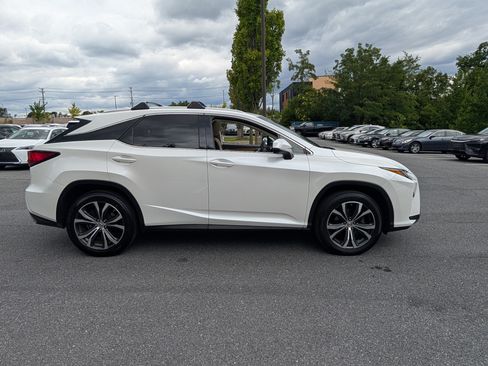 Used 2017 Lexus RX 350 AWD w/ Premium Package image 2