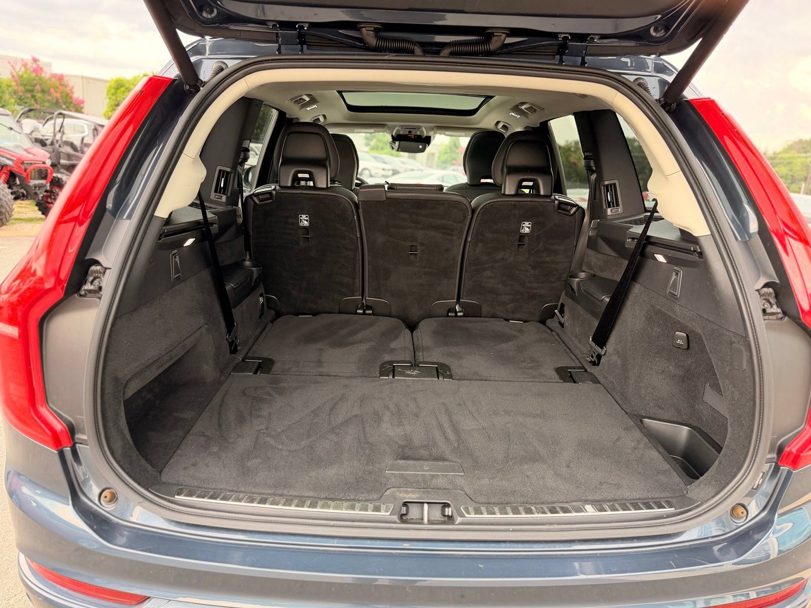 Used 2019 Volvo XC90 T6 Momentum w/ Advanced Package AWD/4WD image 36