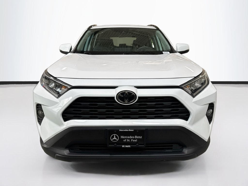 Used 2020 Toyota RAV4 XLE w/ XLE Grade Weather Package AWD/4WD image 2