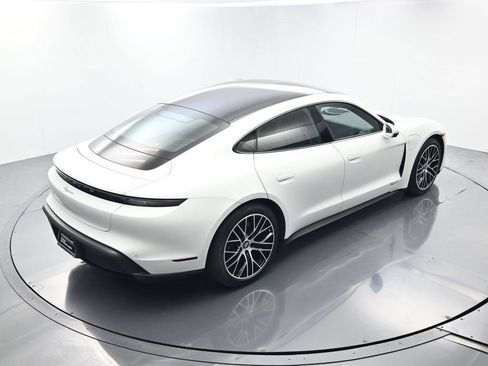 Certified 2021 Porsche Taycan RWD image 37