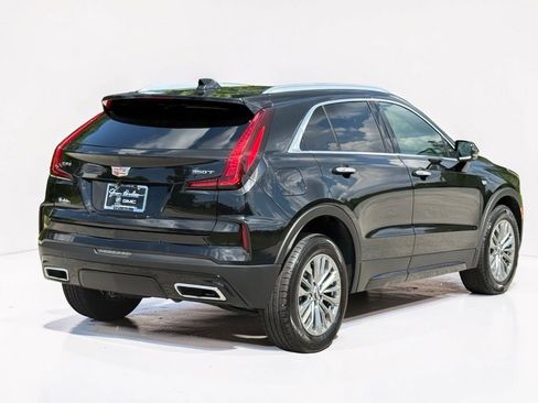 Certified 2025 Cadillac XT4 Premium Luxury FWD image 17