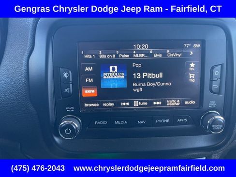 Used 2017 Jeep Renegade Altitude AWD/4WD image 42