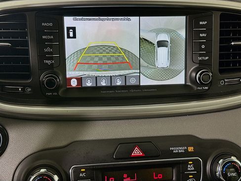 Used 2020 Kia Sorento SX FWD image 25