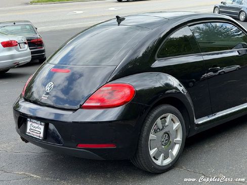 Used 2013 Volkswagen Beetle 2.5 Fender FWD image 33