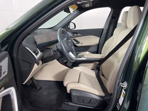 Used 2024 BMW X1 xDrive28i w/ Premium Package image 23