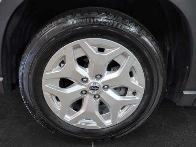 Used 2024 Subaru Forester AWD/4WD image 9