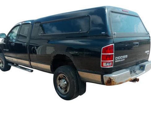 Used 2003 Dodge Ram 2500 Truck ST AWD/4WD image 3