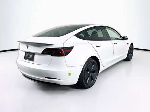 Used 2023 Tesla Model 3 Standard Range RWD image 9