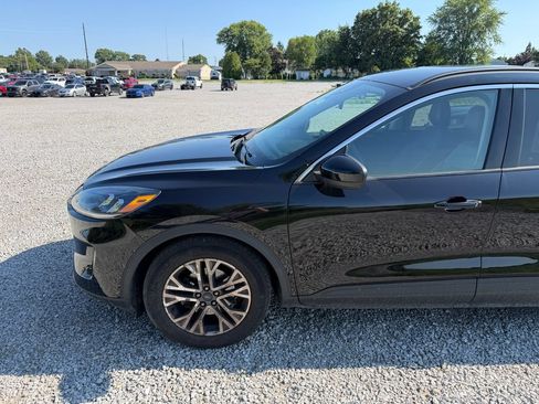 Used 2022 Ford Escape SEL FWD image 24