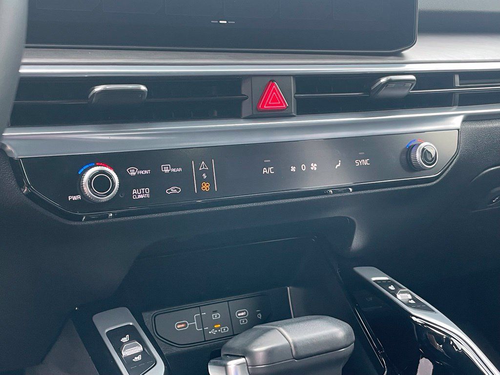 New 2026 Kia Sorento SX Prestige AWD/4WD image 18