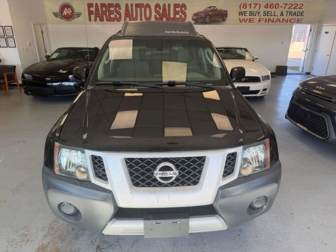 Used 2011 Nissan Xterra S image 2