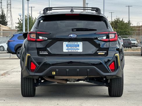 Used 2024 Subaru Crosstrek 2.5i Sport w/ Crosstrek Mirror Package AWD/4WD image 4