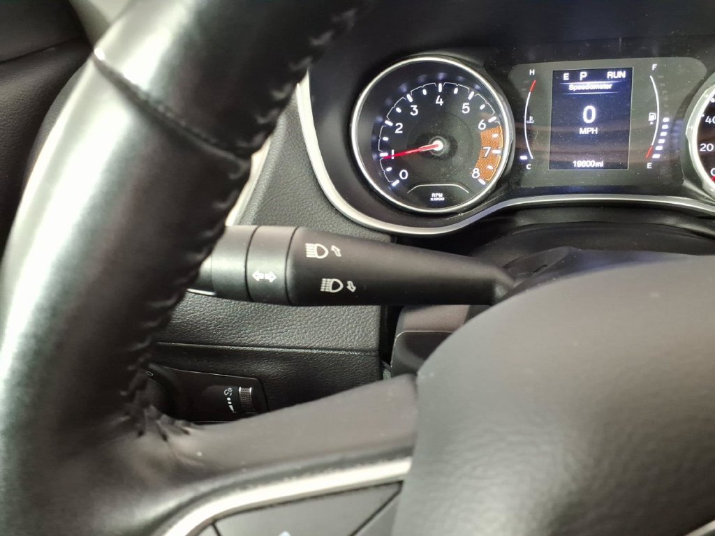 Used 2021 Jeep Compass Sport w/ Cold Weather Group FWD image 18