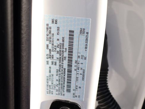Used 2025 Ford F150 Raptor AWD/4WD image 46