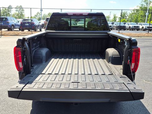 Used 2024 GMC Sierra 1500 Denali AWD/4WD image 34